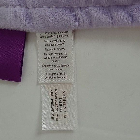 Taggies Pink & Purple Floral Fleece Security Blanket / Lovey with Silicone Tags - Picture 4 of 7